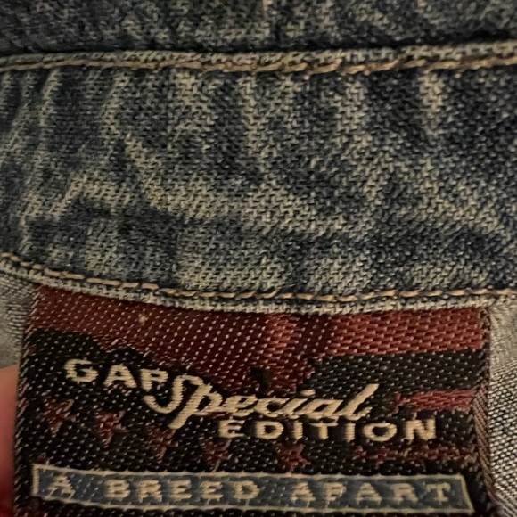 Vintage 90s GAP denim blouse jacket button Down, soft denim Medium - Picture 10 of 12